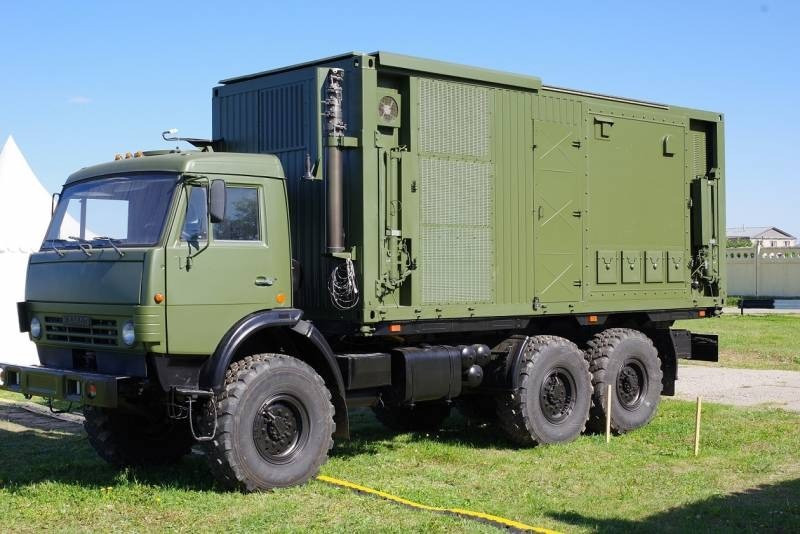 Theo thông tin từ phía Ukraine, UAV đã phá hủy lớp vỏ bảo vệ bên ngoài trước khi tấn công trực tiếp vào trạm radar. Ngoài ra, một sở chỉ huy trinh sát radar gần đó cũng bị đánh trúng, nhiều khả năng là trung tâm điều khiển của chính tổ hợp Valdai. Toàn bộ các đòn đánh đều diễn ra tại khu vực Chornomorske, phía tây bắc Crimea.