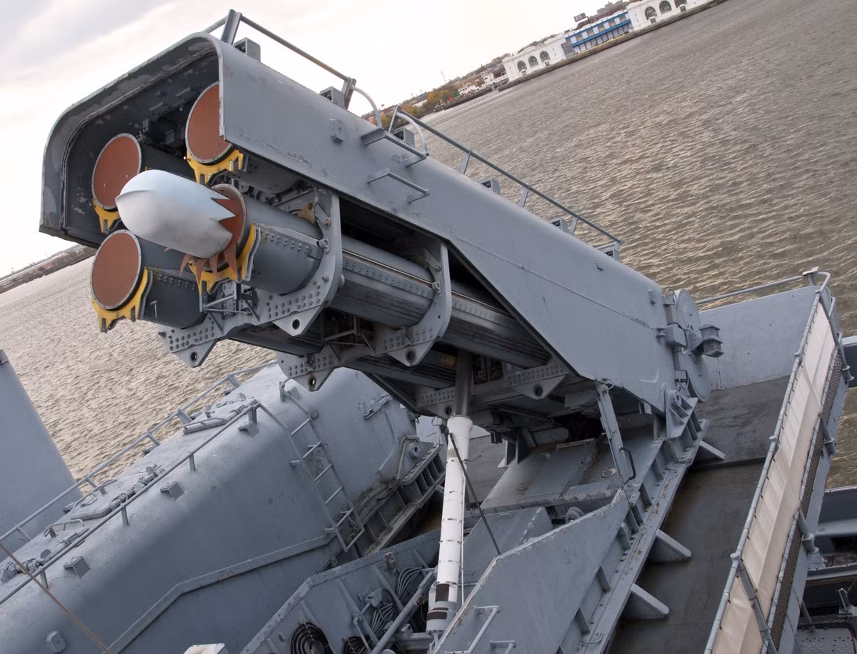 Trong ngân sách quốc phòng gần đây, Mỹ chỉ đặt mua số lượng nhỏ Tomahawk, ví dụ như 57 quả trong một năm. Điều này khiến khả năng bổ sung kho dự trữ bị hạn chế.