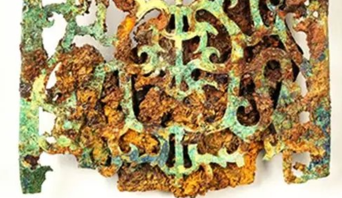 Các nhà nghiên cứu tin rằng, sự tương đồng này có thể cho thấy một xưởng chế tác chung hoặc thậm chí là cùng một nhóm nghệ nhân đã làm việc vào giữa thế kỷ thứ 5. Ảnh: @Đại học Kagoshima.