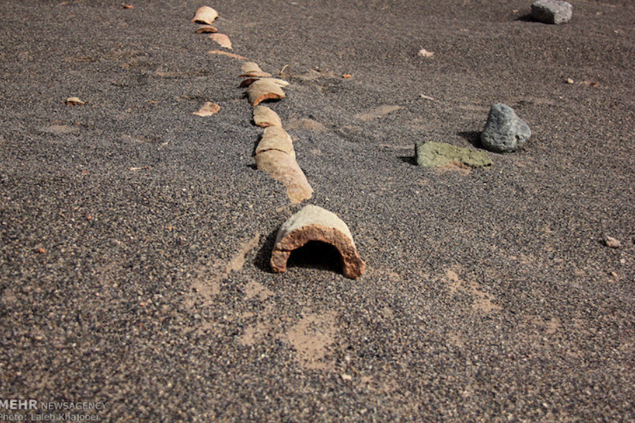 Và hiện tượng thời tiết này vô hình hé lộ một sự thật khảo cổ cực kỳ ấn tượng, huyền bí. Ảnh: @Bộ Văn hóa Iran.