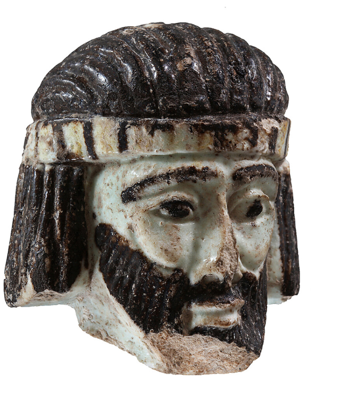 Về cơ bản, bức tượng đầu người được làm bằng gốm tráng men, có kích thước 5,1 x 5,6 cm. Ảnh: @Đại học Ben-Gurion.