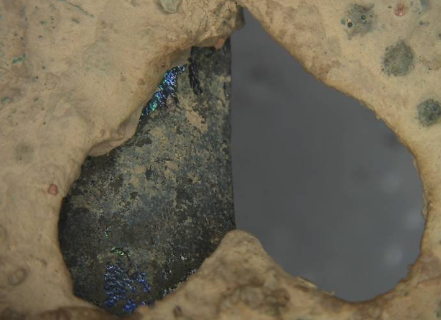 Điều đáng nói là chiếc vương này còn được trang trí bằng đôi cánh bọ cánh cứng. Ảnh: @Cơ quan Di sản Hàn Quốc.