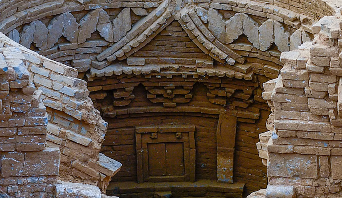 60 mảnh gốm sứ, gương đồng, tiền đồng và các hiện vật quan trọng khác cũng được tìm thấy tại lăng mộ. Ảnh: @Viện Khảo Cổ Thành phố Tế Nam.