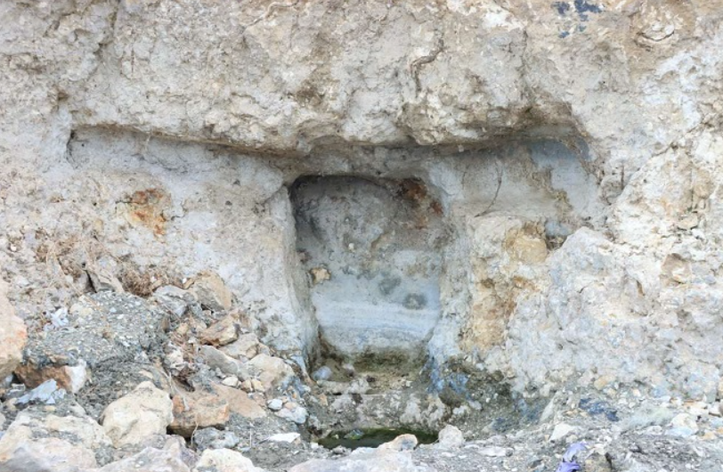 Giáo sư Tiến sĩ Rafet Çavuşoğlu cho biết, Hồ Van đã nhiều lần dâng lên và hạ mực nước xuống rất thấp trong suốt chiều dài lịch sử của nó. Ảnh: @Đại học Van Yüzüncü Yıl.