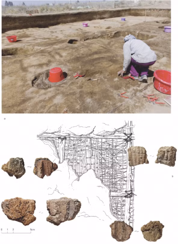 Đồ gốm và công cụ bằng đá đã được tìm thấy, giúp xác nhận sự tồn tại của các cộng đồng sinh sống ổn định trên vùng đất phù sa ẩm ướt từ năm 5.000 Trước Công Nguyên. Ảnh: @Bộ Cổ Vật Ai Cập.