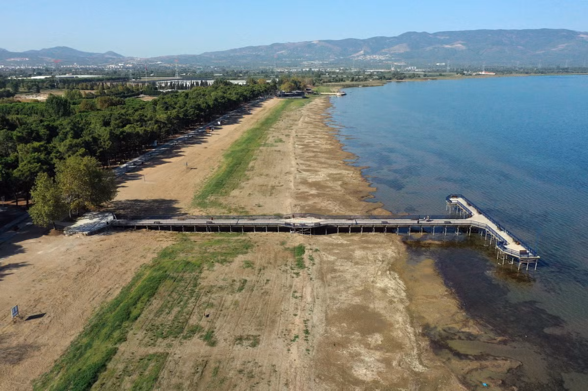 Vốn dĩ, về mặt lịch sử, khu vực Hồ Iznik của Bursa, phía tây Thổ Nhĩ Kỳ, đóng vai trò quan trọng như một trung tâm văn hóa quan trọng trong thời kỳ Byzantine và đầu thời kỳ Cơ đốc giáo. Ảnh: @ Daily Sabah.