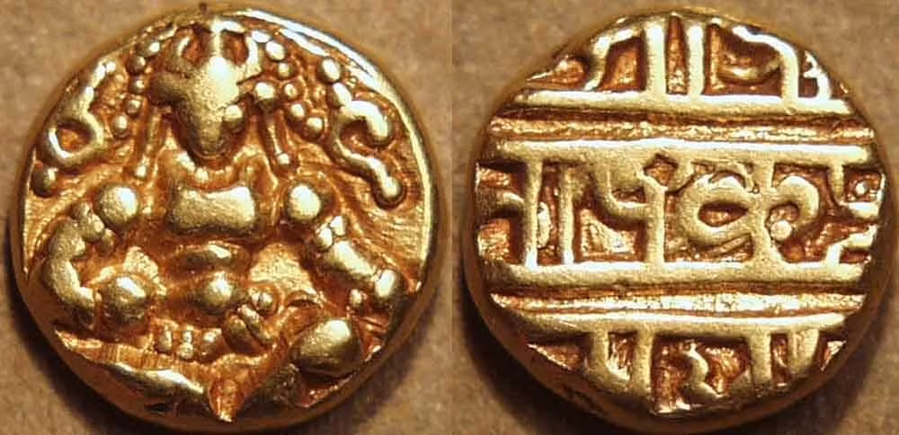 Ông K. Tharpagaraj, người chịu trách nhiệm lưu giữ những hiện vật được tìm thấy theo Đạo luật Kho báu Ấn Độ năm 1878, đã chỉ đạo Giám tuyển Quận S. Baskar đánh giá các đồng tiền vàng này và nộp báo cáo chi tiết. Các quan chức cho biết thêm rằng, sau khi đánh giá, ông Tharpagaraj có thể cho phép chuyển giao chúng cho bảo tàng quận để trưng bày công khai. Ảnh: @Sở Quản lý Tài sản Tôn giáo và Từ thiện Hindu.