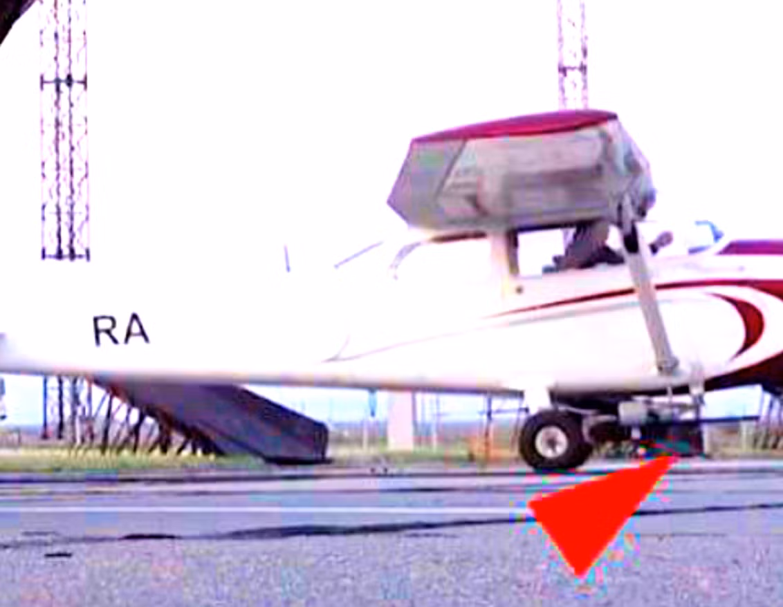 Sự điều chỉnh khác thường này đánh dấu một giai đoạn mới trong chiến tranh trên không chi phí thấp, kết hợp hàng không dân dụng với công nghệ chiến đấu ứng biến trong bối cảnh các mối đe dọa từ máy bay không người lái (UAV) đang diễn ra tăng cường. Ảnh: @Осведомитель.