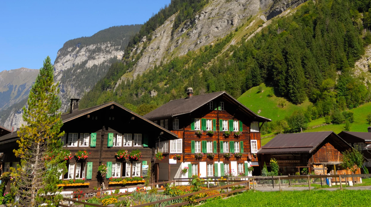 Các nhà nghiên cứu cho biết, họ không thể giải thích tại sao chiếc bình lại được tìm thấy trên sườn núi. Nhiều khả năng cho thấy, nó có thể thuộc về một người chăn cừu đang trông coi đàn cừu của mình, hoặc một người lữ khách đi ngang qua vùng núi. Ảnh: @Viện Nghiên Cứu Atlas Obscura.