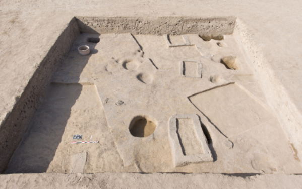 Xét về niên đại, ngôi làng này có từ Thời Kỳ Đồ Đá Mới. Ảnh: @Bộ Cổ Vật Ai Cập.