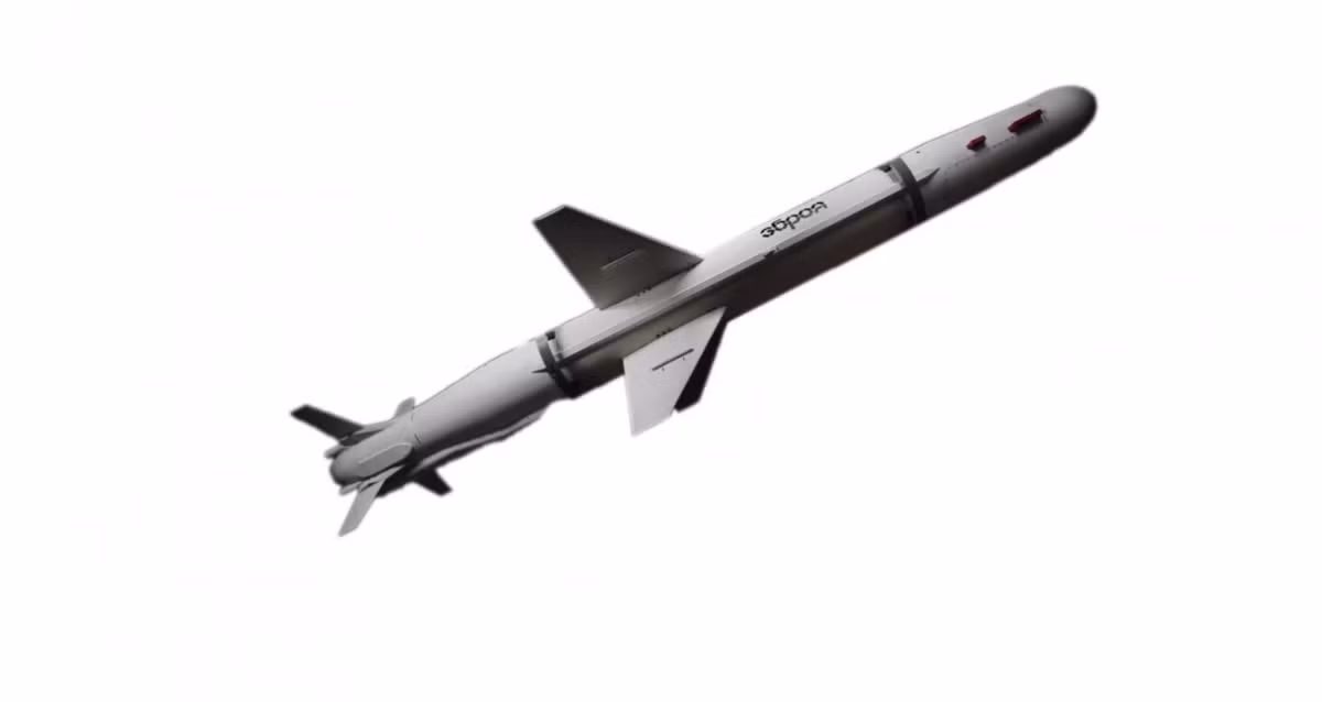 Tên lửa này có thể đã được sử dụng trong một cuộc tấn công tầm xa của Ukraine vào căn cứ hải quân Nga tại Novorossiysk vào tháng 5 năm 2025, một mục tiêu cách các điểm phóng ở Ukraine hơn 750 km. Ảnh: @ Zbroya.ua.