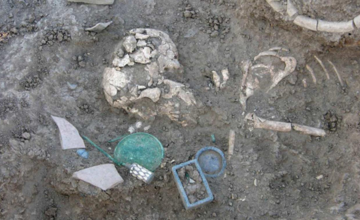 Các kỹ thuật thăm dò, phân tích khảo cổ học chuyên sâu cho thấy, đó là ngôi mộ thuộc về một thiếu nữ chưa đầy 18 tuổi. Ảnh: @Raffaele Biscone.