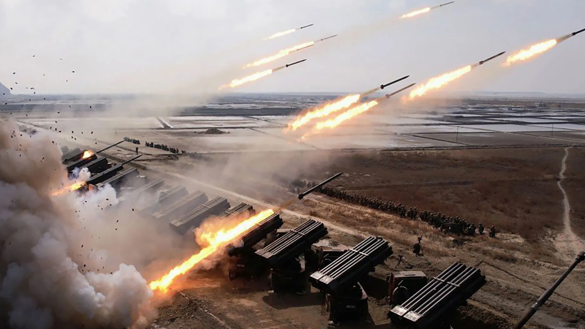 Việc phá hủy một hệ thống như vậy không chỉ loại bỏ mối đe dọa lớn đối với các đơn vị tiền tuyến Ukraine, mà còn phá vỡ khả năng thực hiện các nhiệm vụ hỏa lực hàng loạt của Nga. Ảnh: @ The War Zone.