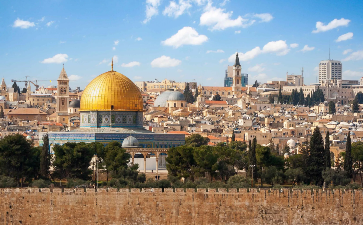 Khi tiến hành khai quật tại thành phố Jerusalem, các chuyên gia đến từ Viện Nghiên cứu Lịch sử Quốc gia Israel bất ngờ tìm thấy một vật thể lạ. Ảnh: @Viện Nghiên cứu Lịch sử Quốc gia Israel.