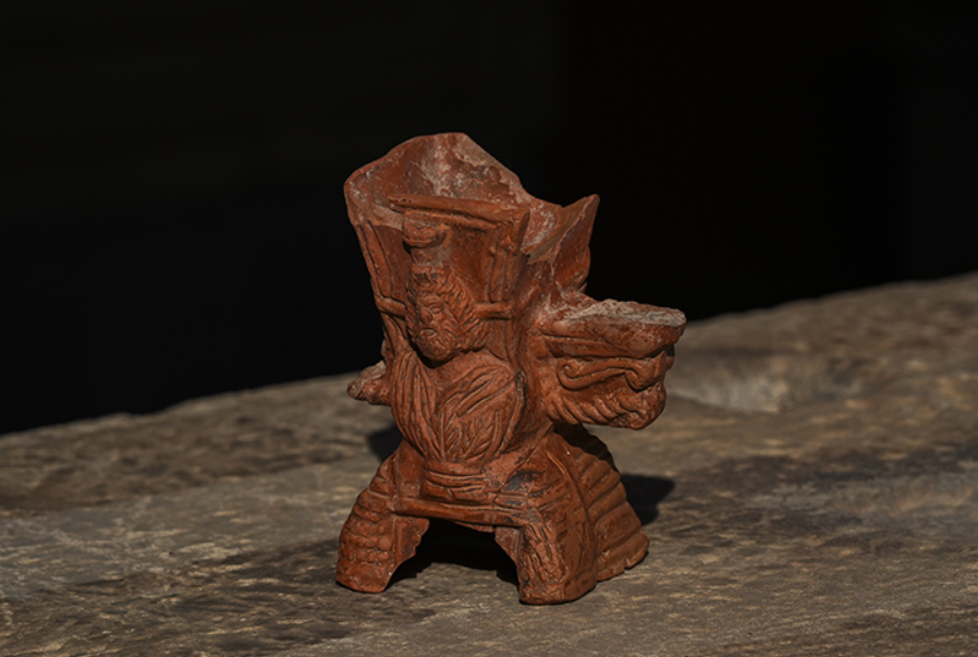 Vốn dĩ, Serapis, một vị thần gắn liền với sự chữa lành, sung túc và thế giới bên kia. Vị thần này được thờ cúng rộng rãi khắp vùng Địa Trung Hải trong thời kỳ La Mã, đặc biệt là bởi các cộng đồng người di cư từ Ai Cập. Ảnh: @Bộ Văn hóa và Du lịch Thổ Nhĩ Kỳ.