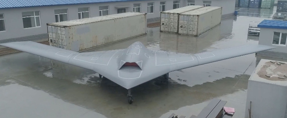 Dù còn nhiều bí ẩn, các đặc điểm tổng thể - từ kích thước, sải cánh cho đến cấu trúc càng đáp, đều cho thấy đây là một UAV tàng hình cỡ lớn. Với thiết kế tối ưu cho bay cao, lâu dài, nó nhiều khả năng thuộc loại HALE, tương tự UAV RQ-180 của Mỹ.