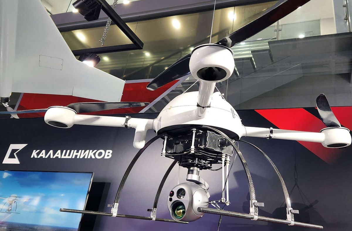 Không giống như các máy bay không người lái khác chỉ có thể hoạt động trong vài giờ, bản nâng cấp máy bay không người lái trinh sát Kvazimachta này được cho là có thể bay trên không liên tục trong vòng 500 giờ. Ảnh: @Kalashnikov.