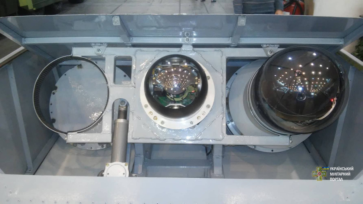 Nhưng đối với kho vũ khí của riêng Ukraine, câu chuyện thực sự còn lớn hơn. Các nhà phân tích ước tính phiên bản tên lửa đạn đạo Sapsan nội địa có tầm bắn nâng cấp từ 400 đến 500 km. Ảnh: @UNITED24 Media.