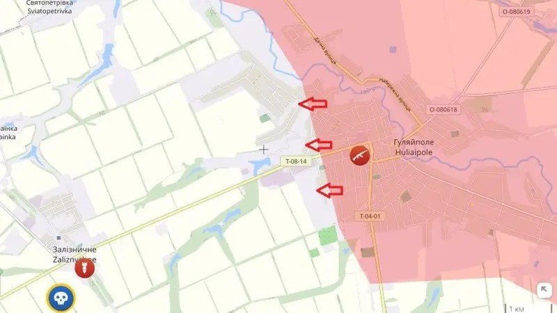 Các nguồn tin chiến trường cho biết thêm, tuyến phòng thủ của Ukraine tại Huliaipole đã bị xuyên phá ở nhiều hướng, tạo điều kiện cho bộ binh Nga tiến sâu vào nội đô. Phần lớn thị trấn được cho là đã nằm dưới quyền kiểm soát của Nga, chỉ còn vài khu vực nhỏ thuộc “vùng xám” với giao tranh lẻ tẻ.