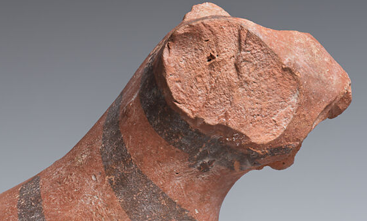 Nhìn chung bức tượng này chỉ còn dài khoảng tầm hơn 8 cm. Ảnh: @Henry P. Colburn.