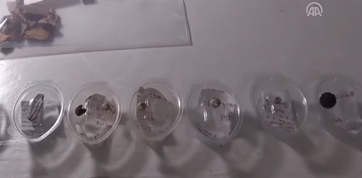 Việc tìm thấy xương và các hộp sọ gấu và chồn nhấn mạnh rằng, điều này có ý nghĩa quan trọng đối với hệ thống tín ngưỡng ngoại giáo của thời kỳ đó. Ảnh: @Đại học Ankara Hacı Bayram Veli.