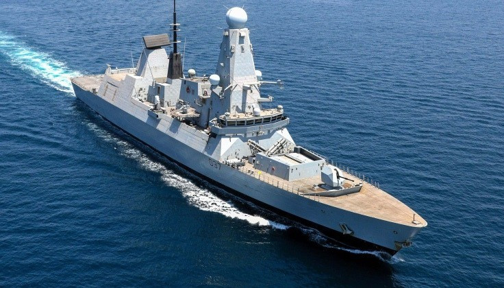 Trước nguy cơ các căn cứ quân sự của Anh tại Cyprus có thể trở thành mục tiêu, việc điều một tàu khu trục phòng không hiện đại như HMS Duncan được xem là động thái phô trương sức mạnh và trấn an các đồng minh. Tuy nhiên, nhiều chuyên gia quân sự cho rằng khả năng phòng thủ thực tế của con tàu này trước các đòn tấn công từ Iran lại khá hạn chế.