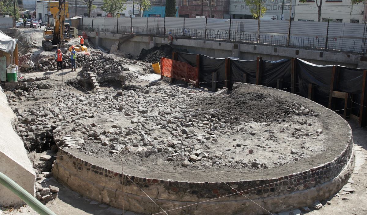 Ngôi đền này tôn thờ một bức tượng gắn liền với vị thần Ehecatl-Quetzalcoatl. Ảnh: @Viện Nhân chủng học và Lịch sử Quốc gia Mexico.