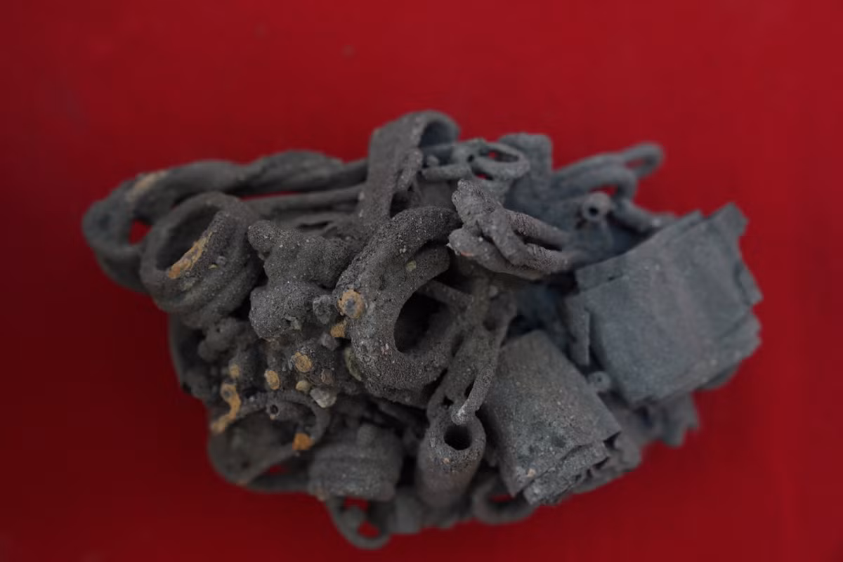 Toàn bộ các món trang sức này làm hoàn toàn bằng bạc. Ảnh: @Đại học Ege.