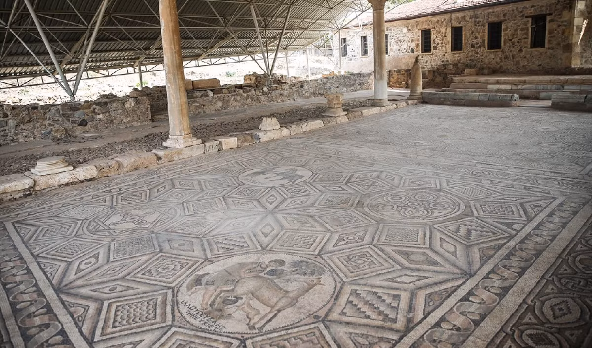 Tại đây, các chuyên gia đến từ Bộ Văn hóa và Du lịch Thổ Nhĩ Kỳ và trường Đại học Batman bất ngờ tìm thấy một hiện vật cổ xưa, kỳ lạ, độc đáo. Ảnh: @Bộ Văn hóa và Du lịch Thổ Nhĩ Kỳ.