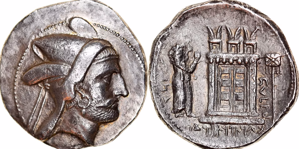 Địa điểm chạm khắc Istakhr từng là nơi ở của hoàng gia các vị vua Sasanian. Thành phố cổ này nằm gần Persepolis và còn lưu giữ tàn tích của các cung điện nguy nga, công sự và đền thờ. Ảnh: @Abolhassan Atabaki.