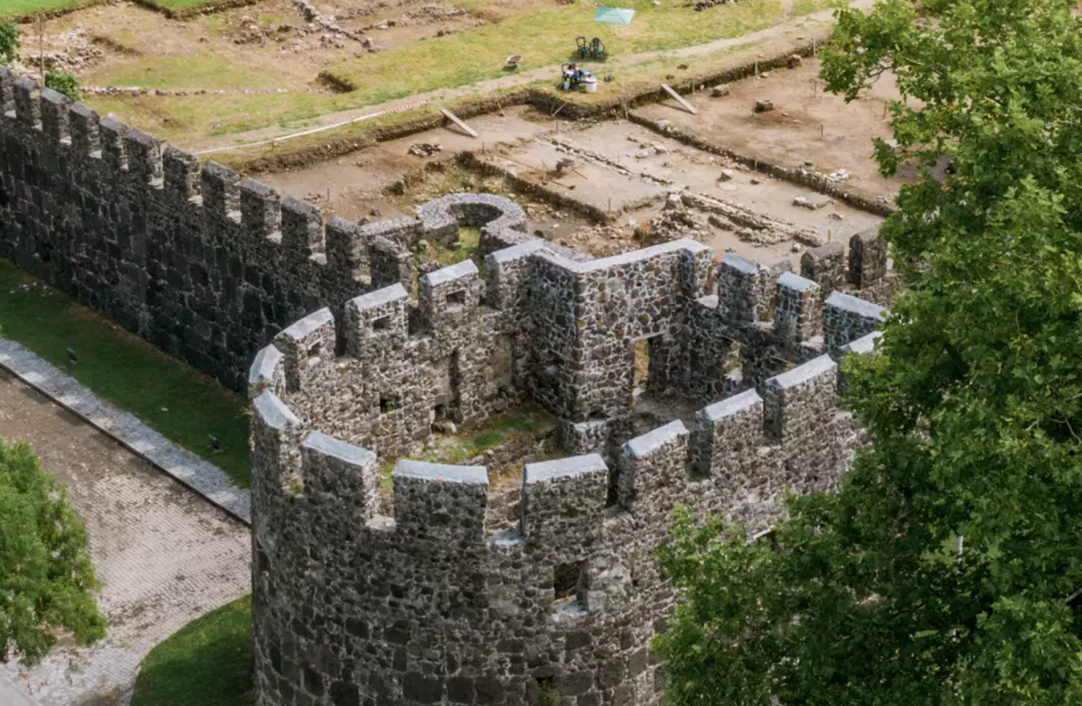 Tại đây, các nhà khảo cổ đến từ trường Đại học Warsaw phát hiện có một khu thánh đường bí mật dành riêng cho thần chiến tranh Jupiter Dolichenus. Ảnh: @Đại học Warsaw.