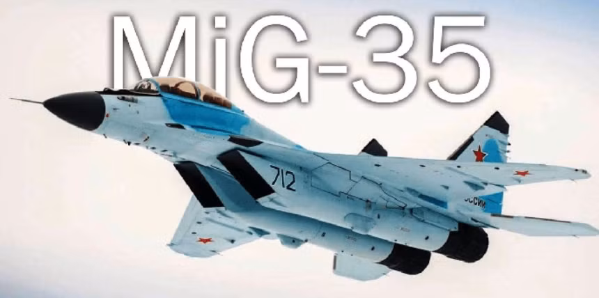 Về vũ khí, MiG-35 có thể mang theo hỗn hợp tên lửa không đối không như R-77 và R-73, tên lửa chống hạm Kh-31 và bom dẫn đường chính xác. Pháo 30mm GSh-30-1 của nó cung cấp tùy chọn tầm gần, có khả năng hữu ích chống lại các mục tiêu nhỏ, nhanh nhẹn như máy bay không người lái. Ảnh: @EurAsian Times.