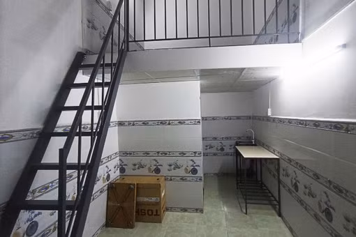 [VIDEO] Chủ trọ Hà Nội thu điện 4.000 đồng/kWh khiến sinh viên không dám kêu