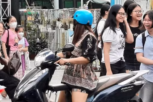 Vì sao thuế nhắm bác sĩ, luật sư, môi giới và diễn viên?