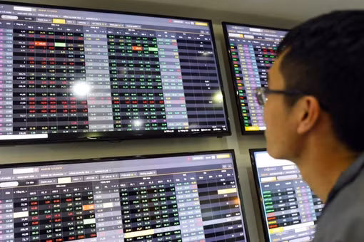 [VIDEO] VN-Index mất gần 44 điểm: Áp lực từ lãi suất và tâm lý