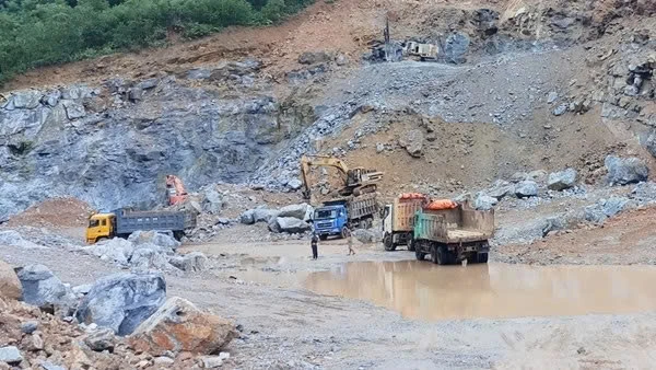 Công ty TNHH Xây dựng Trường Bản khai thác khoáng sản trái phép