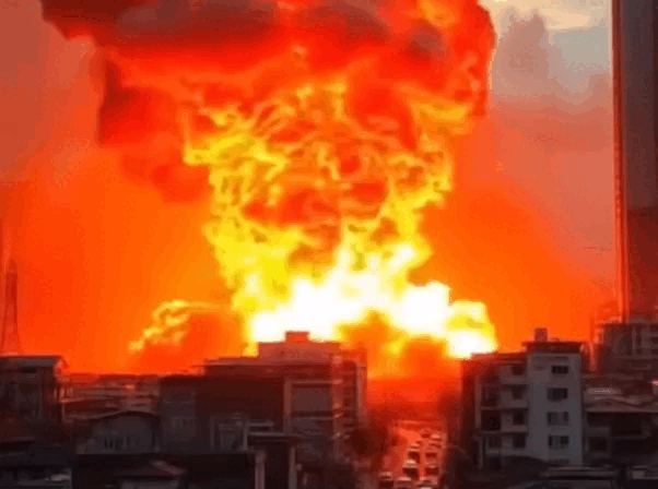 Hỏa hoạn nghiêm trọng tại Malaysia do vỡ đường ống dẫn khí đốt