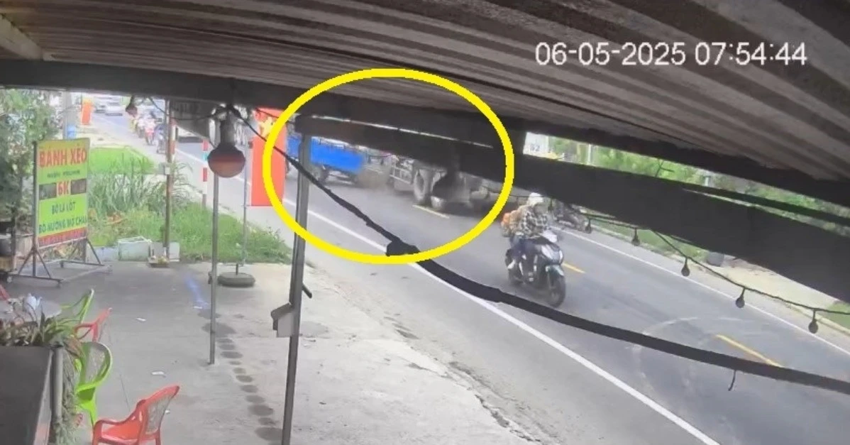 Lái xe ba gác chuyển làn đột ngột bị xe ben tông tử vong