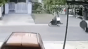 Xe hơi nghi mất lái, một người tử vong