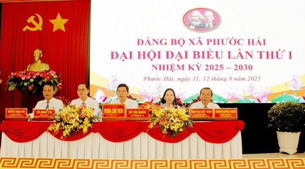 Đông Hiếu anh-phuoc-hai-2.jpg