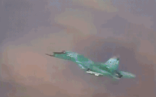 Su-34 được cho là sẽ đóng vai trò trung tâm trong các hoạt động quân sự của Nga ở châu Âu trong trường hợp xảy ra xung đột với Ukraine hoặc với liên minh NATO rộng lớn hơn, với khả năng chịu đựng cao của máy bay và khả năng đưa mọi mục tiêu ở châu Âu vào trong tầm bắn.