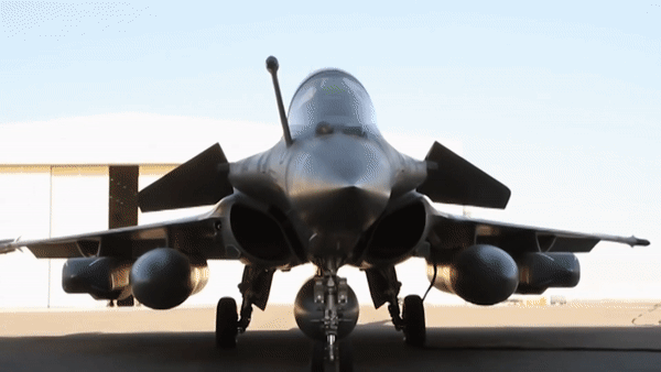 Giá thành của Scalp EG/Storm Shadow khoảng 1,1 triệu USD, khá rẻ khi so với tên lửa tên lửa hành trình của Nga như Kalibr có giá 6,5 triệu USD hay tên lửa Kh-101 có giá 13 triệu USD.