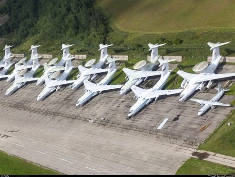 Tiếc đứt ruột dàn máy bay cảnh báo sớm bị Nga bỏ xó