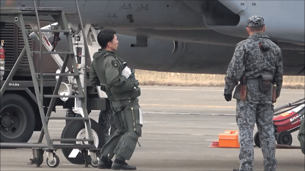 Những nâng cấp này được thiết kế để giải quyết các mối đe dọa mới nổi trong khu vực, bao gồm sức mạnh quân sự ngày càng tăng của Trung Quốc và Triều Tiên.