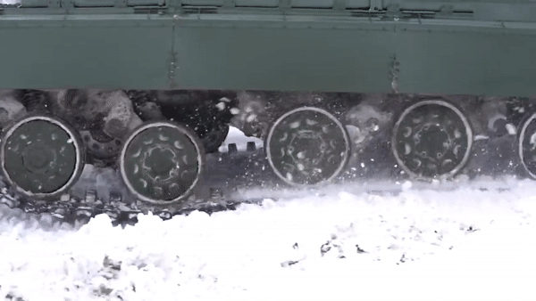 Dù ra đời đã lâu, nhưng do đây là dòng xe tăng "quốc bảo", mang trong mình nhiều tính cách mạng trong thiết kế và phát triển, vì vậy các biến thể nâng cấp từ dòng chiến xa này vẫn rất mạnh mẽ.