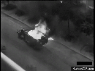 Đôi khi, lực lượng kháng chiến Pháp cũng tổ chức những cuộc chiến nhỏ ngay trong đường phố với các loại vũ khí tự chế nhắm vào các nhóm lính Đức đơn lẻ. Nguồn ảnh: Agif.