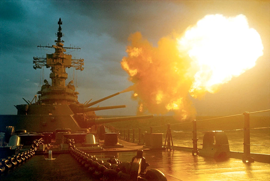 Khẩu pháo lớn nhất Mỹ dùng trong Chiến tranh Việt Nam có cỡ nòng 406mm