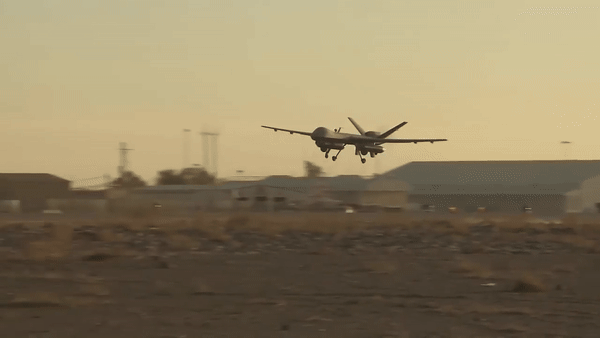 Cùng với MQ-9B Sky Guardian, thỏa thuận bao gồm hai Trạm kiểm soát mặt đất (CGCS) và gói Giải pháp hỗ trợ toàn cầu Sky Guardian của GA-ASI trong 3 năm, đảm bảo hoạt động và bảo trì liền mạch.