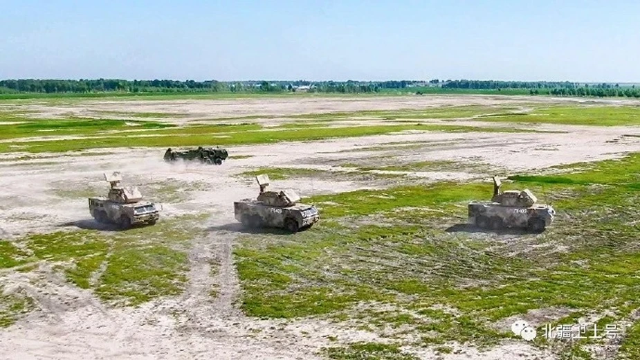 Nhái xong trực thăng, Trung Quốc quay ra nhái tên lửa phòng không Mỹ