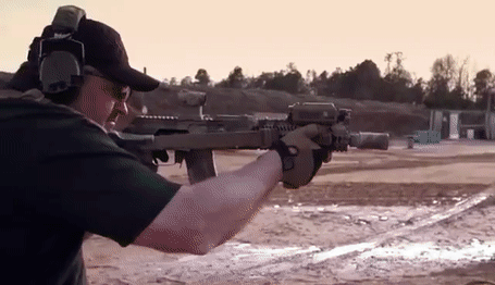 Các chỉ số này đạt được bằng cách sử dụng hai giải pháp kỹ thuật. Đầu tiên, nòng súng Alfa lắp loa giảm giật kiểu va đập phản lực (DTC) mới. Thiết bị này giúp giảm 70% lực giật về phía sau và nảy lên của súng khi bắn. Khắc phục được nhược điểm giật mạnh của khẩu AK-47 nguyên bản.